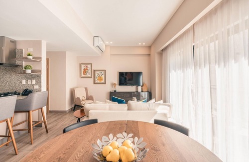 Downtown Santo Domingo Apartment | Regatta Living II with Breakfast Included! - 406