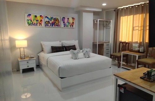 Hua Wiang Hotel | Regent Lodge Lampang