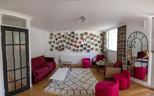 Euston House | Regent's Park Sleeps 8 Pet Friendly & Garden