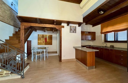 Reggio Calabria Apartment | Reggina's Retreat