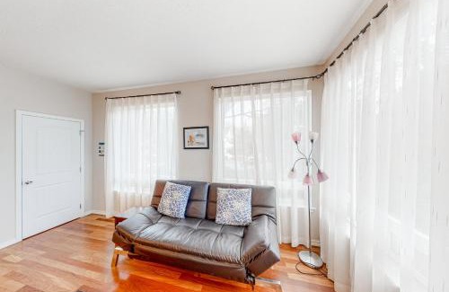 Agate Beach House | Rejuvenating Breeze