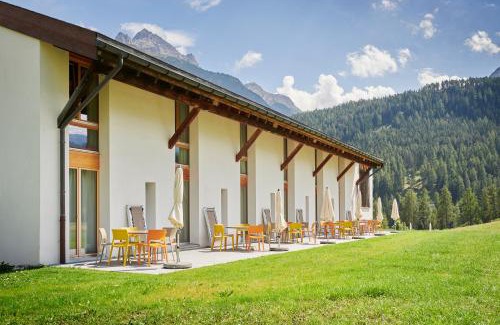 Engadin Scoul Apartment | Reka-Ferienanlage Scuol