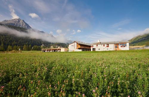Engadin Scoul Apartment | Reka-Ferienanlage Scuol
