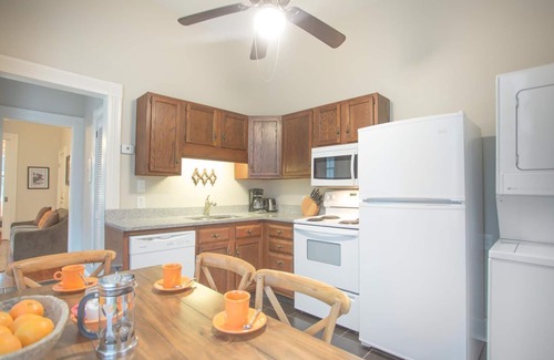 Savannah Victorian District Apartment | Relax Across from Forsyth Park | Cozy Pet-friendly Retreat by Lucky Savannah