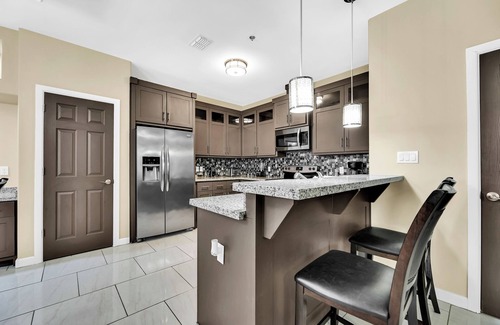 McAllen House | Relax and Enjoy In Our Luxury Townhome Getaway