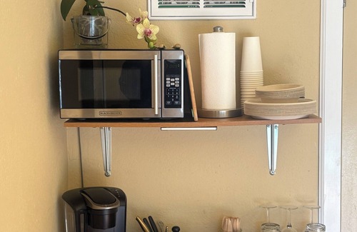 Montara Apartment | Relax And Enjoy The California Coast From This Lovely Private Suite