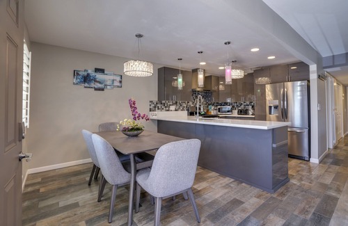 Little Tuscany Condo | Relax at Cookie’s Corner