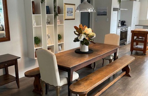 Tauranga House | RELAX at The Lake