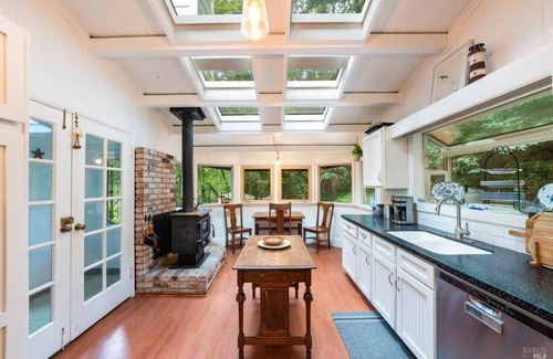 Guerneville House | Relax by Russian River, spacious 6-bedroom retreat