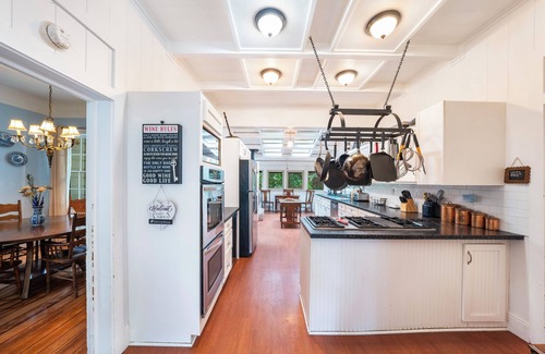 Guerneville House | Relax by Russian River, spacious 6-bedroom retreat