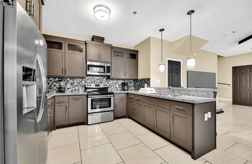 McAllen House | Relax & Enjoy In Our Spacious Townhome Getaway!