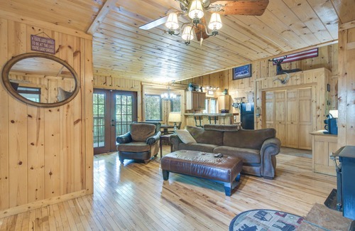Blue Eye Cabin | Relax Fireside! Hot Tub Haven on Table Rock Lake