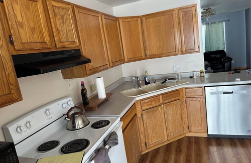 Madison House | Relax in this clean cozy 3 bedroom, 2 bath home in the heart of Madison. Perfect