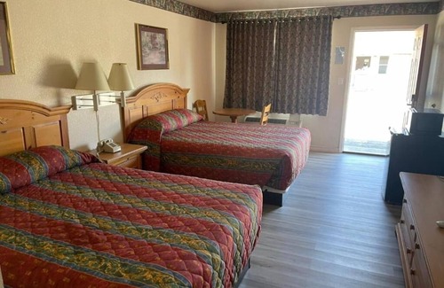 Mathis Hotel | Relax Near Lake Corpus With Attractions & Free Guest Parking