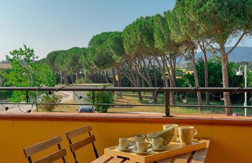 Numana Apartment | Relax, Piscina & Balcone nel Verde by Host Hero