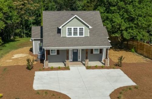 High Point House | Relax, Rewind, Repeat - New Country Cottage