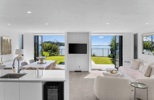 Welcome Bay House | Relax, Unwind and Enjoy!