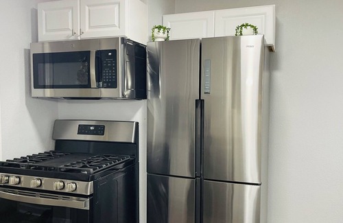 Maple Heights House | Relax with the whole family at this peaceful place to stay