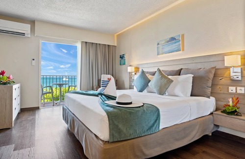 Grand Case Resort | Relaxation Meets Adventure | Beachfront Stay w/Views & Water Sports