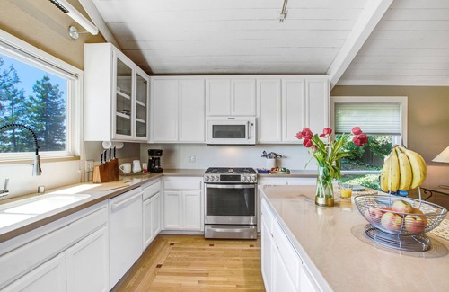 Santa Rosa Villa | Relaxation & Recreation: 5 BR House with Heated Pool and Stunning Views