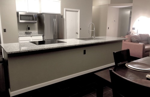 Northside House | Relaxing 3 Bedroom Home With Hot Tub