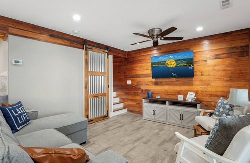 Camdenton House | Relaxing 4-Bed Lakefront Home with Private Dock