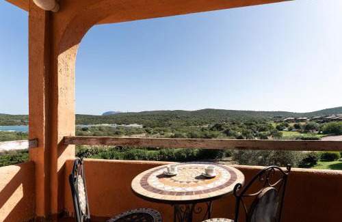 Golfo di Marinella Apartment | Relaxing BaiaDeBahas 2BedApt T6 sleeps 6 persons