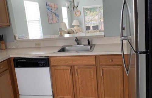 Ocean View Condo | Relaxing beach condo - 10 min from Bethany Beach
