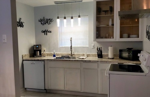 Huntsville House | Relaxing condo getaway