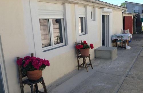 Dax House | Relaxing Garden Retreat in Dax, cleaning included