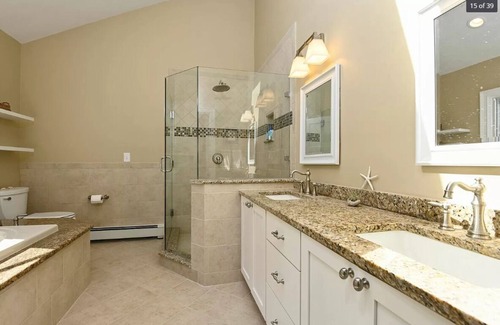 Waquoit Village House | Relaxing home close to the beach