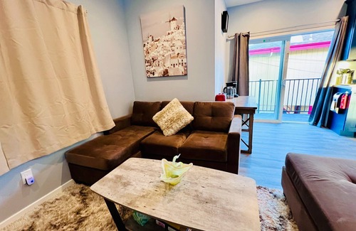 South San Francisco House | Relaxing Pet Friendly 3BR Near Biotech, City