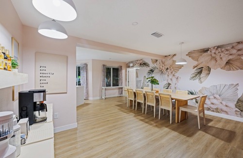 Bradenton House | Relaxing Resort: Pickleball+Pool+Sauna+Plunge+H.T.