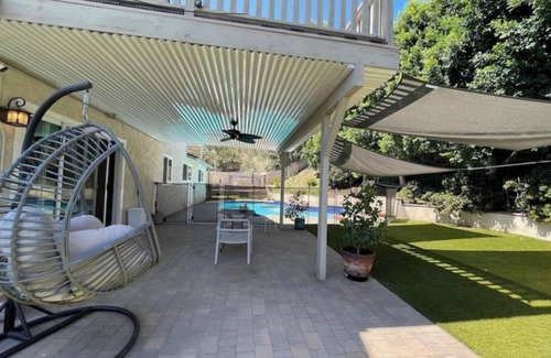Winter Gardens House | Relaxing Retreat - Pool, Deck & RV Parking