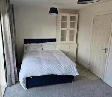 Mickleover Apartment | Relaxing Townhouse