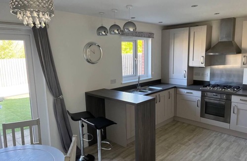 Wirral House | Remarkable 3-Bed House in Wirral