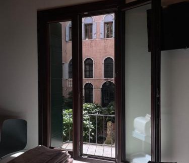 Cannaregio Apartment | Remer Suites