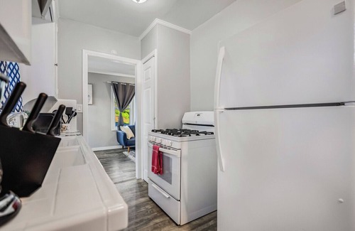Downtown San Diego House | Remodeled 1BD Craftsman Bungalow WIth Parking