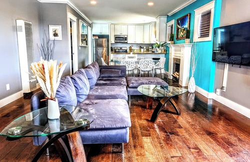 Sherman Heights House | Remodeled 2-bedroom Craftsman house with Yard & AC in Sunny San Diego