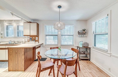 Indianapolis House | Remodeled Broad Ripple Bungalow Near Monon Trail