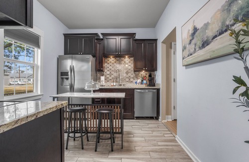 Ocean Springs Cottage | Remodeled Downtown O.S. with Gameroom on GOVT Street; Golf Cart Available