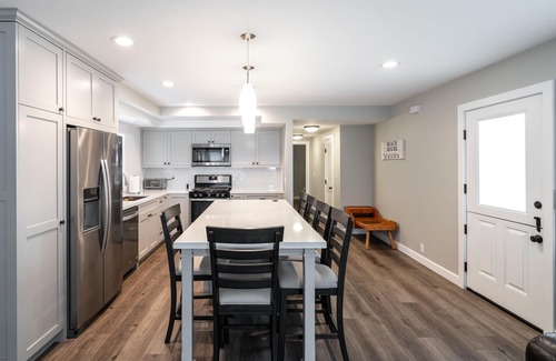 Balboa Island House | Remodeled Gem Balboa Island Beach House