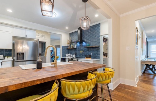 East Midtown House | Remodeled Midtown Home - family sized with deck