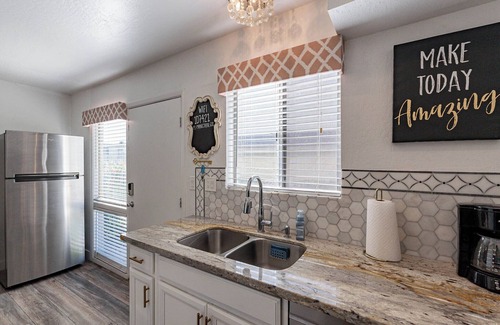 South Scottsdale House | Remodeled Modern 2 Bed/2 Bath Townhouse in the HEART of Scottsdale