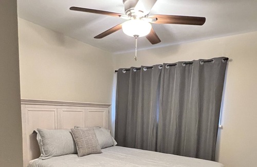 Tulsa House | Remodeled Modern Home 5 minutes from the Tulsa Fairgrounds