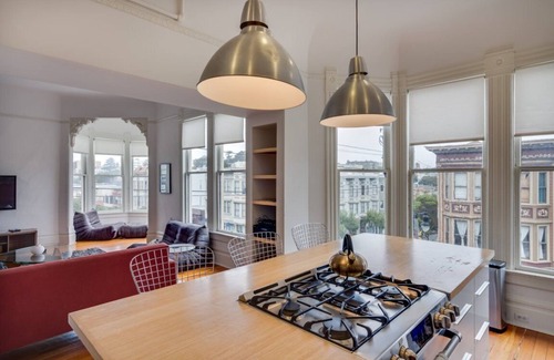 Lower Haight Apartment | Remodeled Penthouse, High end and beautifully furnished, 2000 sq. ft