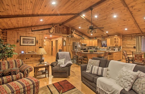 New Castle Cabin | Remote Cabin Retreat By Blue Ridge Mtn Trails