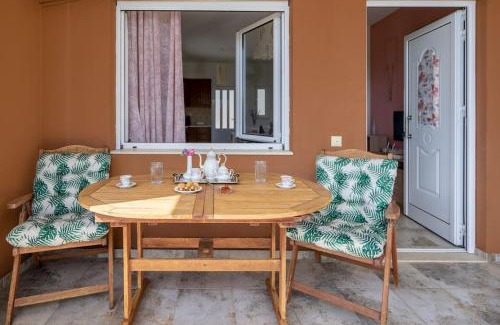 Goudhouros House | Remvi house. Sea and mountains view.