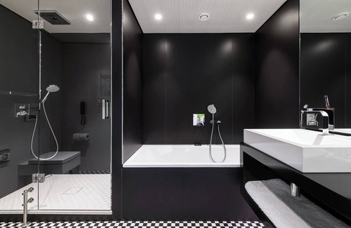 Okecie Hotel | Renaissance Warsaw Airport Hotel, an Marriott International