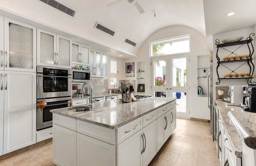 The Valley Villa | Rendezvous in Rendezvous Bay by Personal Villas - Secluded and Sophisticated